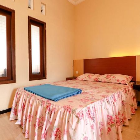 The Joglo Family Hotel Magelang Luaran gambar
