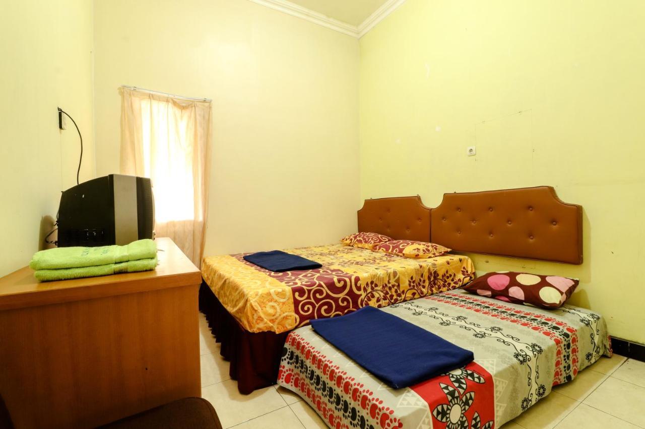 The Joglo Family Hotel Magelang Luaran gambar