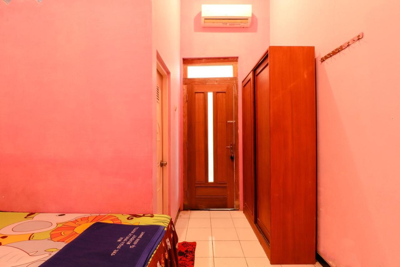 The Joglo Family Hotel Magelang Luaran gambar