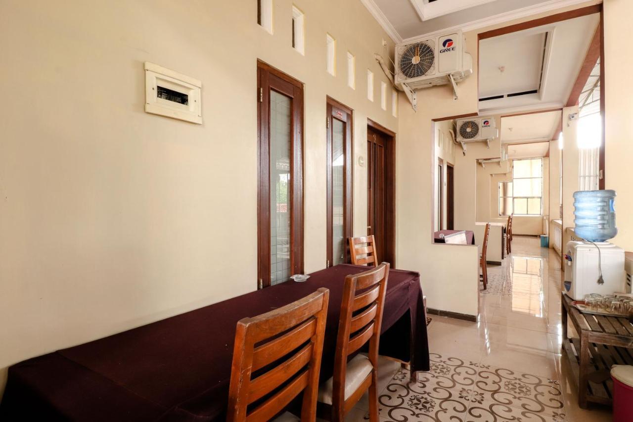 The Joglo Family Hotel Magelang Luaran gambar