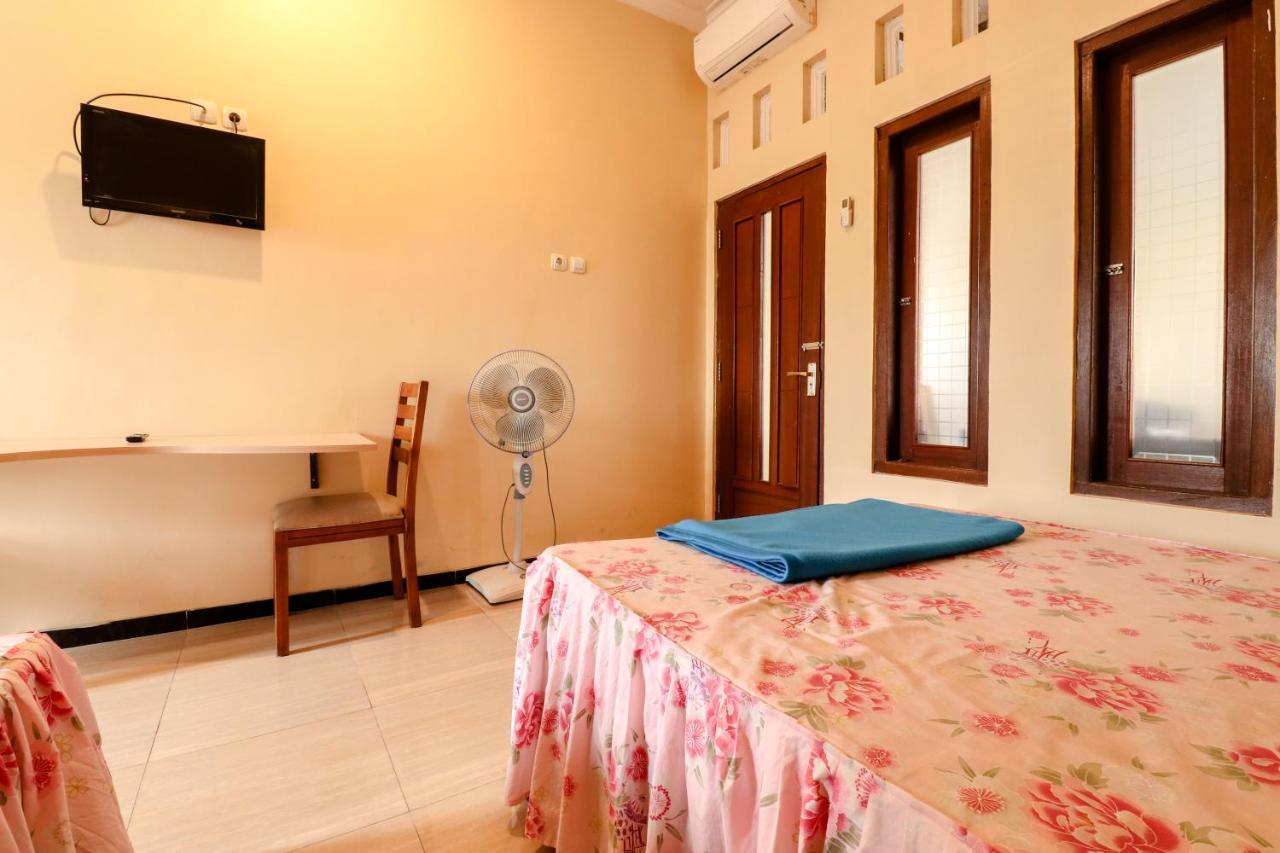 The Joglo Family Hotel Magelang Luaran gambar